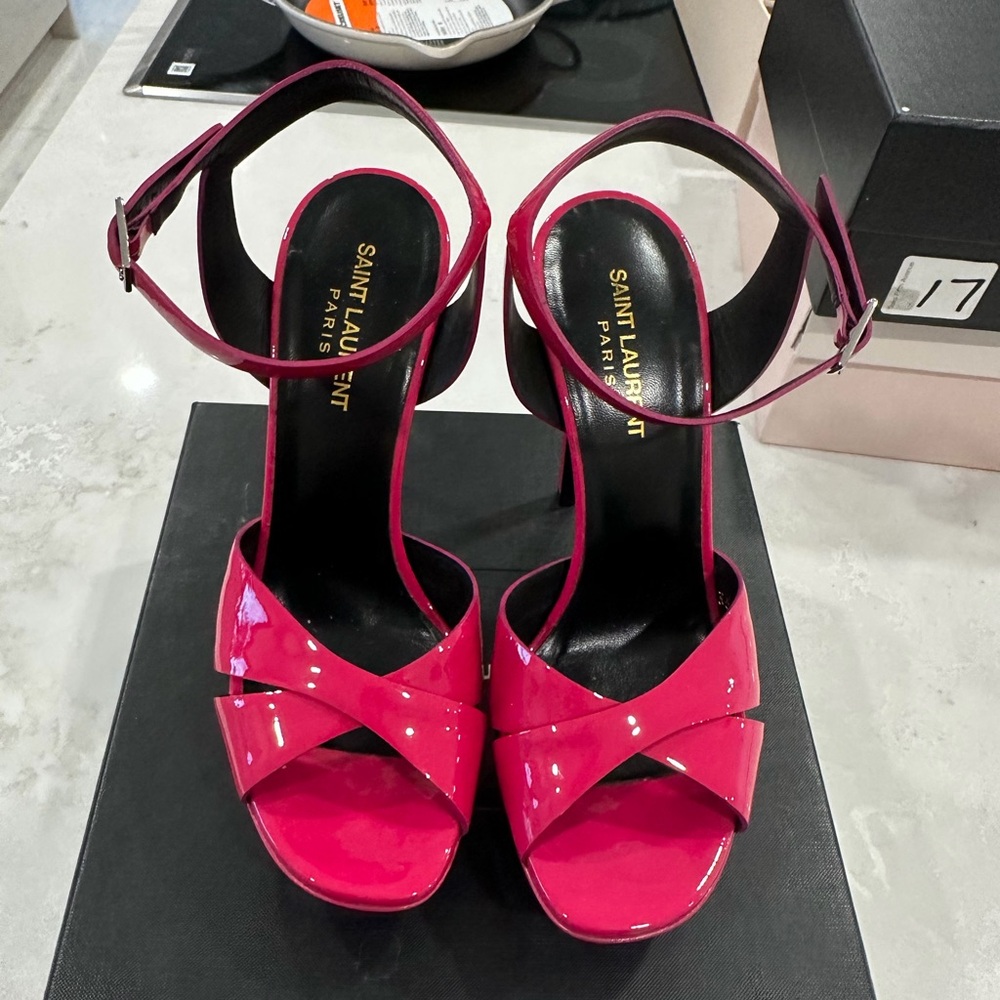 Saint Laurent Paris Women’s Pink Platform Pumps